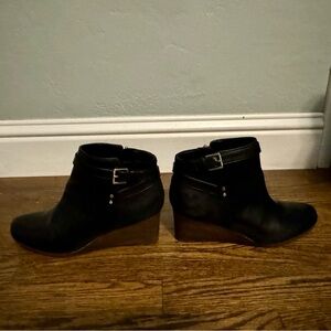 Dr. Scholl’s Ankle Wedge Boots